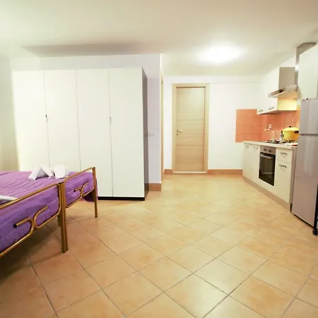 Holidaycasa Marta-nuovo A Due Passi Dal Centro *
